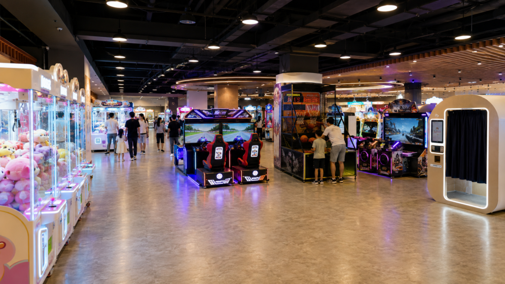 Family entertainment center arcade solution by LeChuang